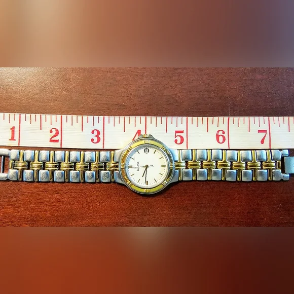 Bulova Infinity Collection wristwatch, two-tone. Unisex EUC! - Picture 16 of 16